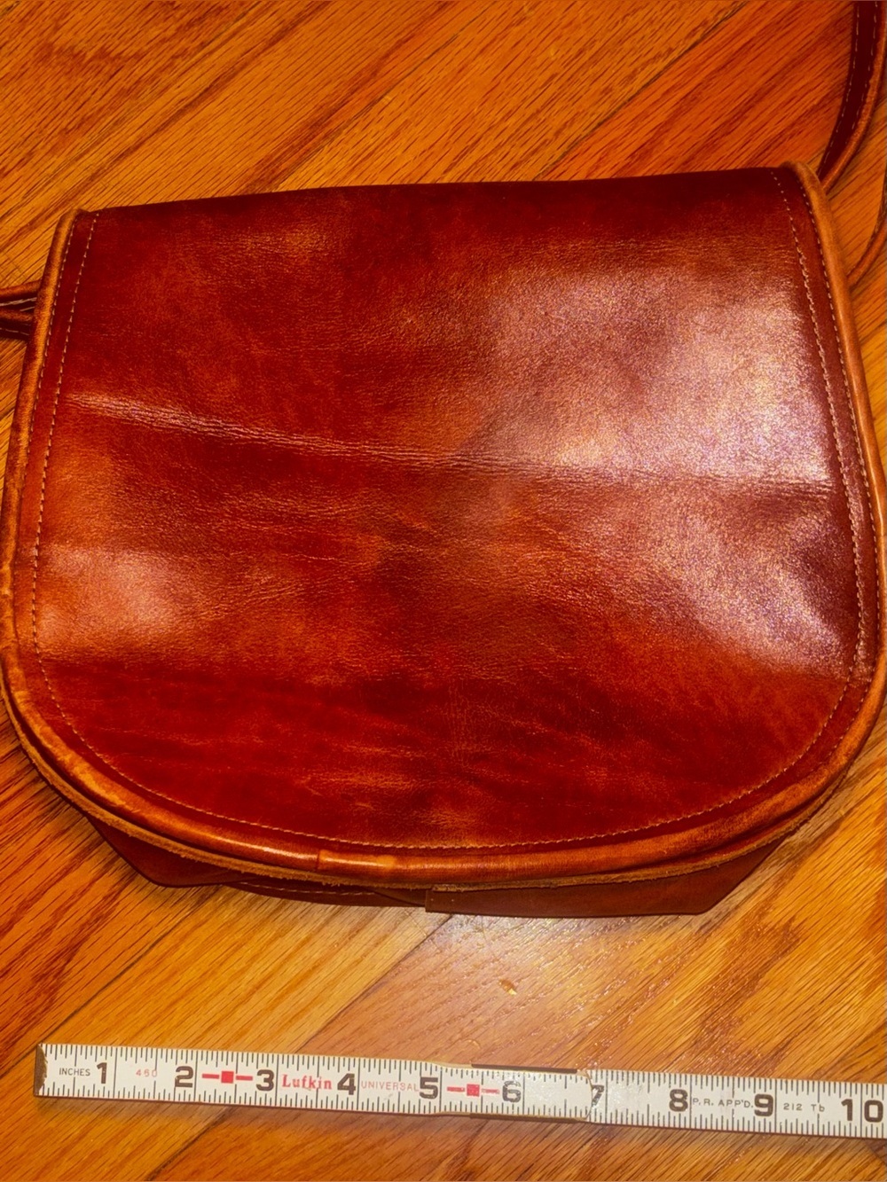 Genuine Leather Brown Saddle Shoulder Bag Purse Long Strap Suede Interior - Picture 8 of 8